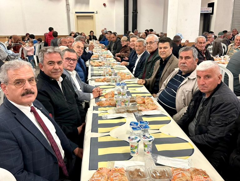 CHP Gündoğmuş Belediye Başkan Adayı Nurettin Sönmez İftar programı düzenledi.