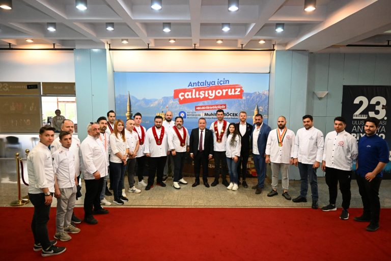 Büyükşehir’den iki önemli protokol