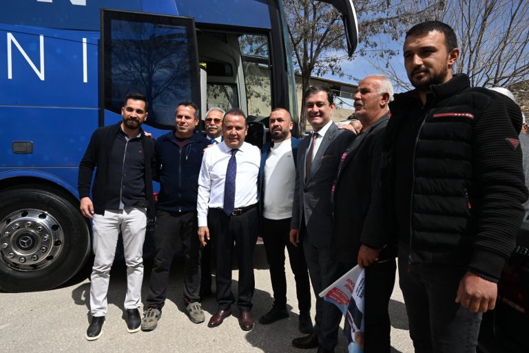 Başkan Böcek’ten Elmalı’ya müjde