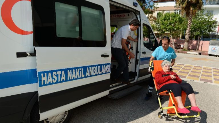 Muratpaşa’da oy kullanmana engel yok